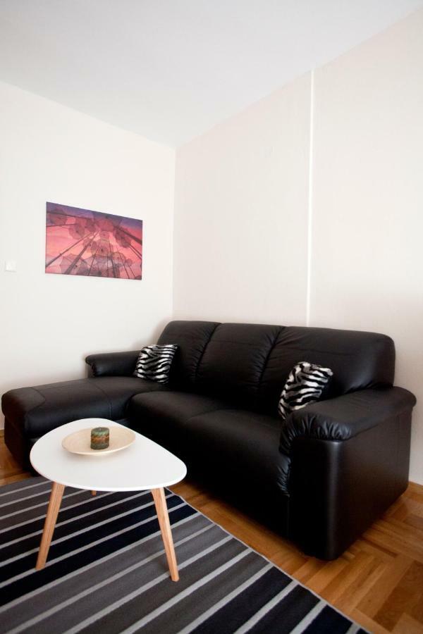 Apartmán New Stylish And Cozy House Near Metro Station Soluň Exteriér fotografie