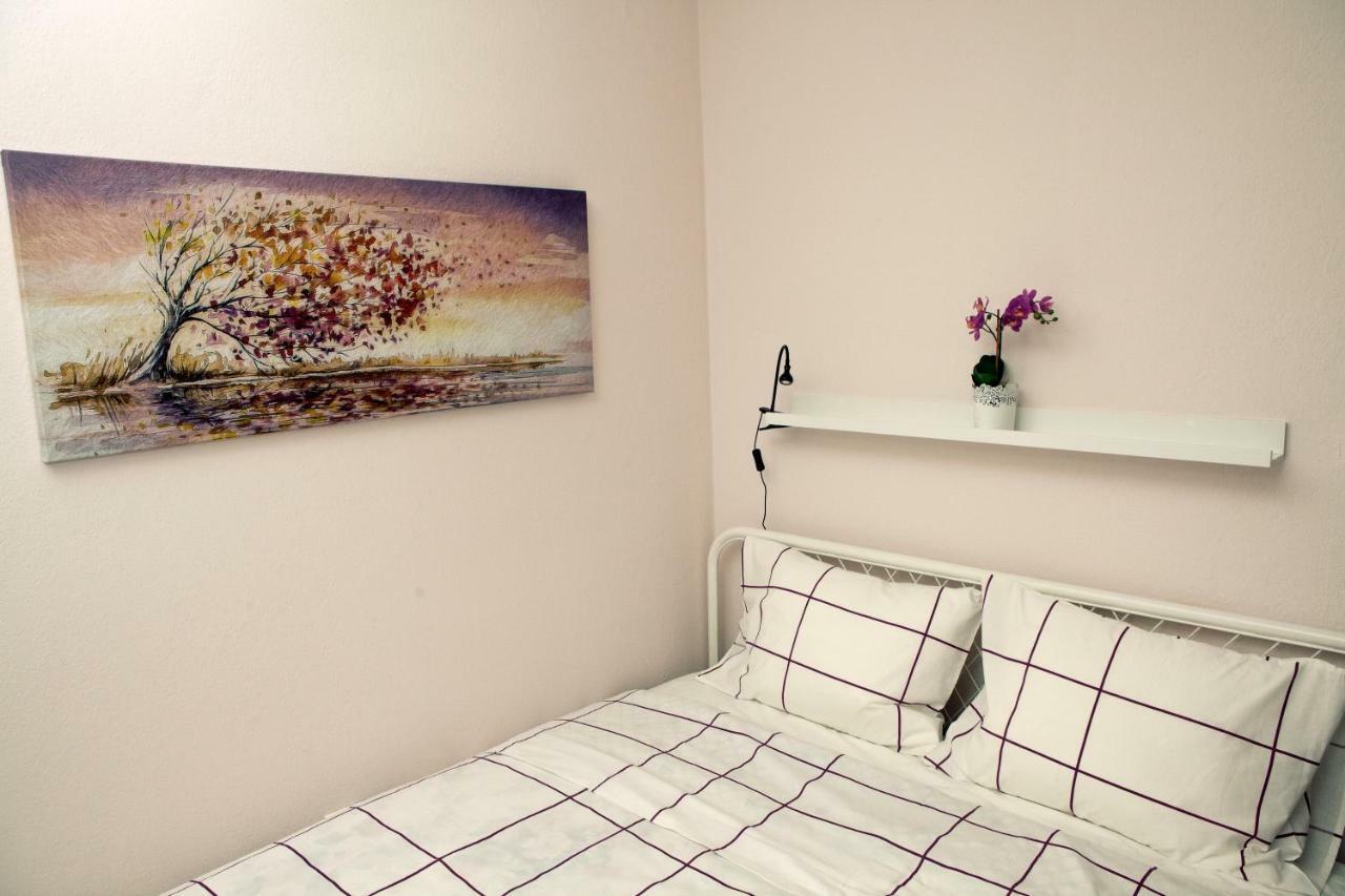 Apartmán New Stylish And Cozy House Near Metro Station Soluň Exteriér fotografie